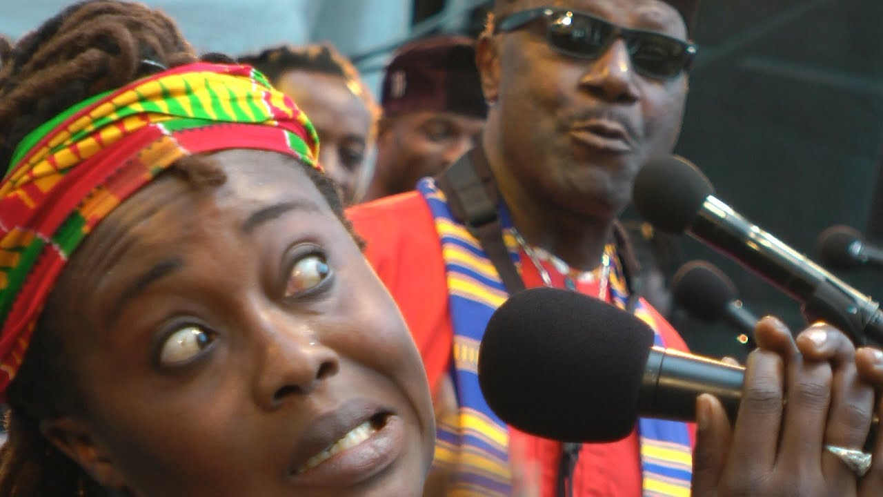 Gyedu Blay Ambolley & Sekondi Band - Toffie - LIVE at Afrikafestival Hertme 2019
