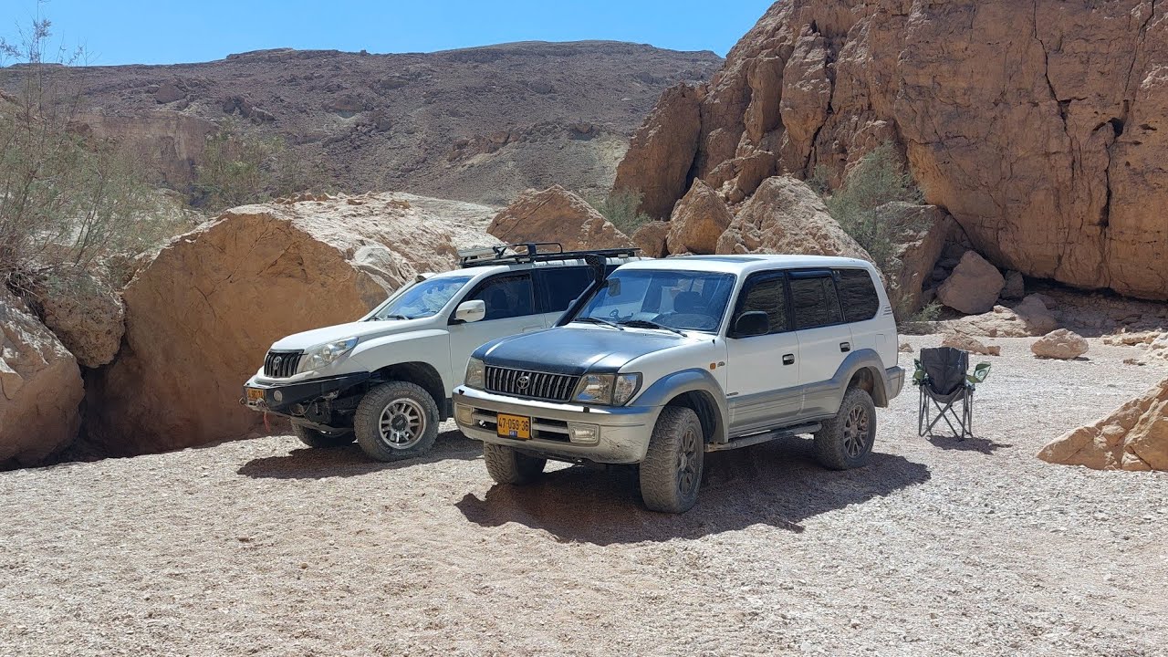off road 4x4 Toyota Land Cruiser נחל נקרות טיול ג׳יפים