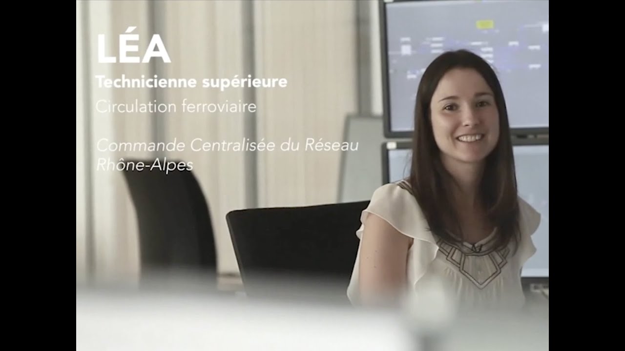 Léa, Responsable en poste d’aiguillage SNCF
