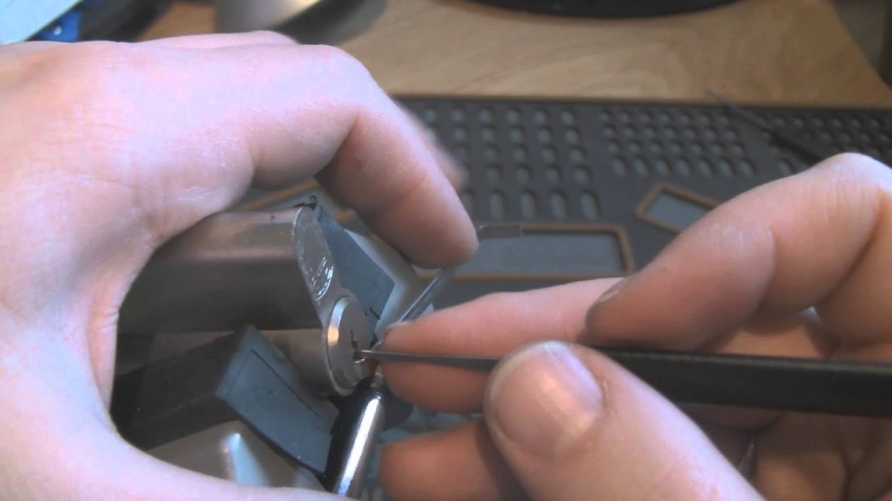 Tutorial: Picking Spool pins - On a 5 pin BKS with use of SPP