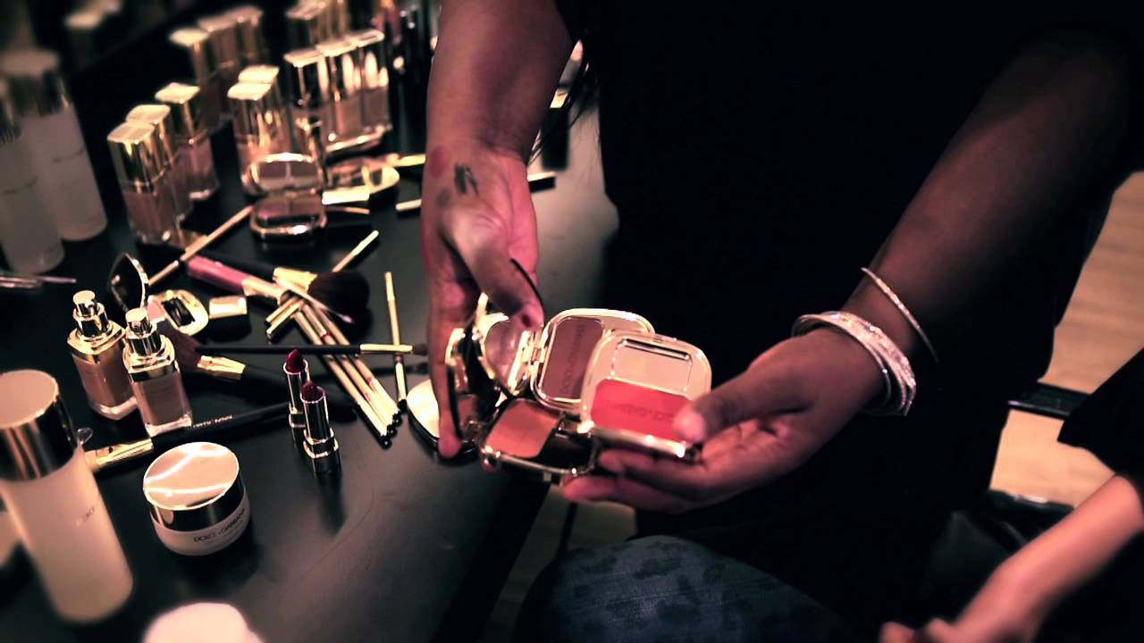 PAT MCGRATH EXPLAIN THE MAKEUP FOR DOLCE&GABBANA SS 2013 WOMAN FASHION SHOW