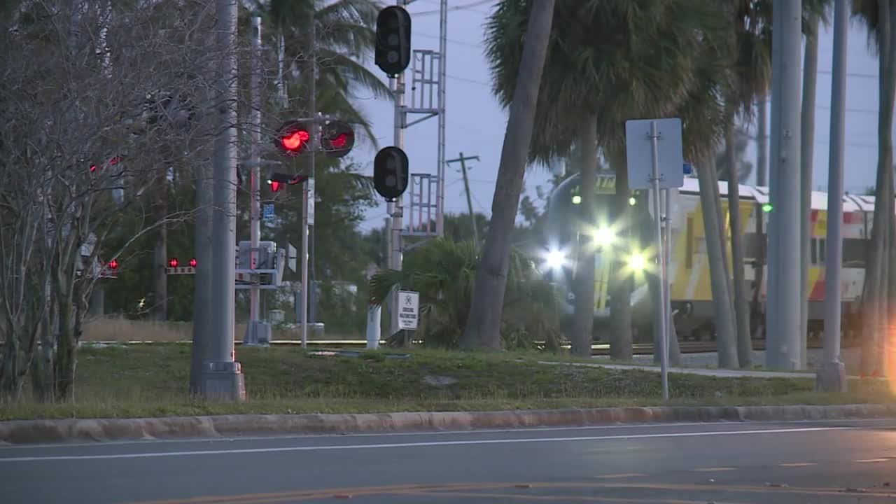 People living near railroad tracks in Stuart hope for quiet zones