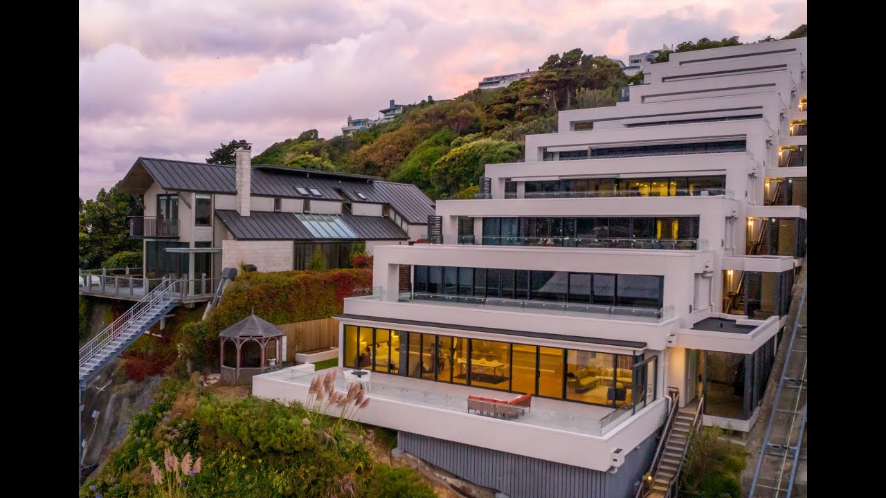 Unit 1, 308 Oriental Parade, Oriental Bay