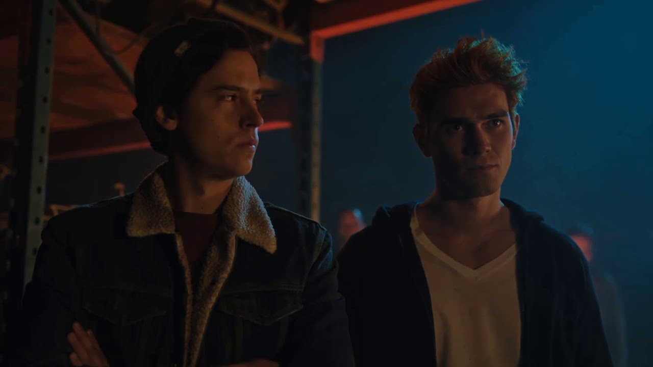 Riverdale 3x08 Gladys Jones Questions Penny