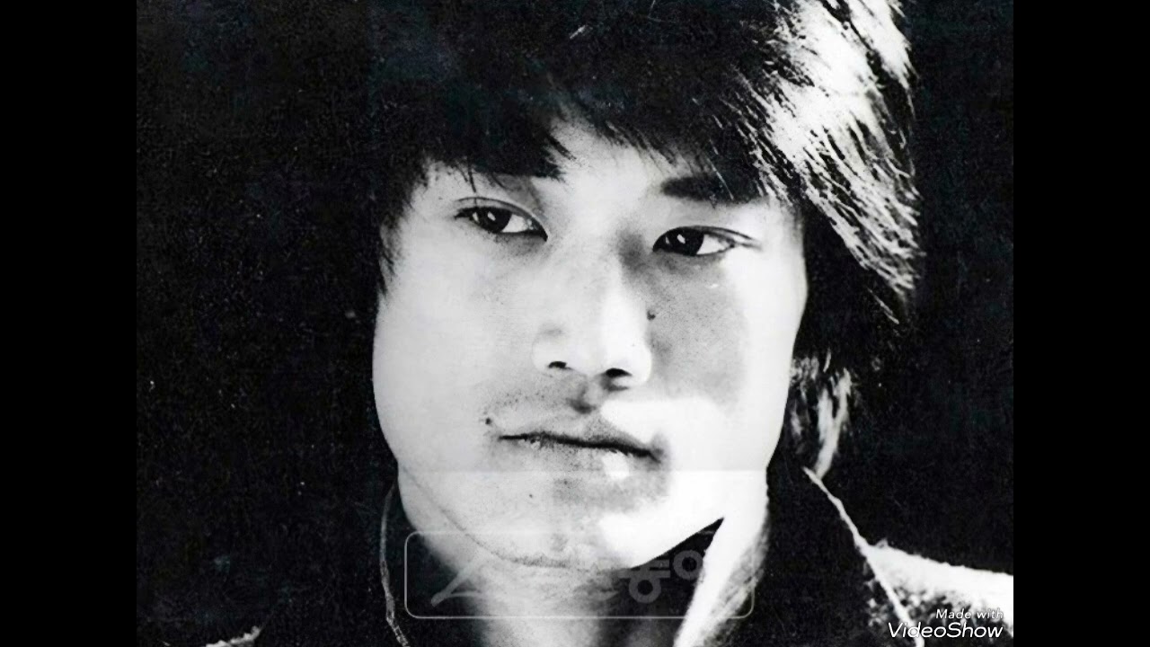 고독한 여자의 미소는 슬퍼 - 김 정호