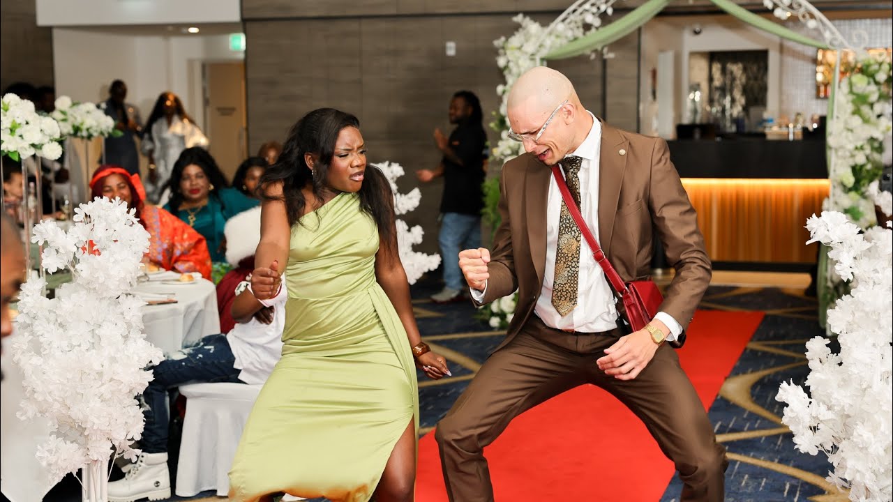 Robinio Mundibu - Tsha Nanu Boye Best Congolese Wedding Dance / Australia