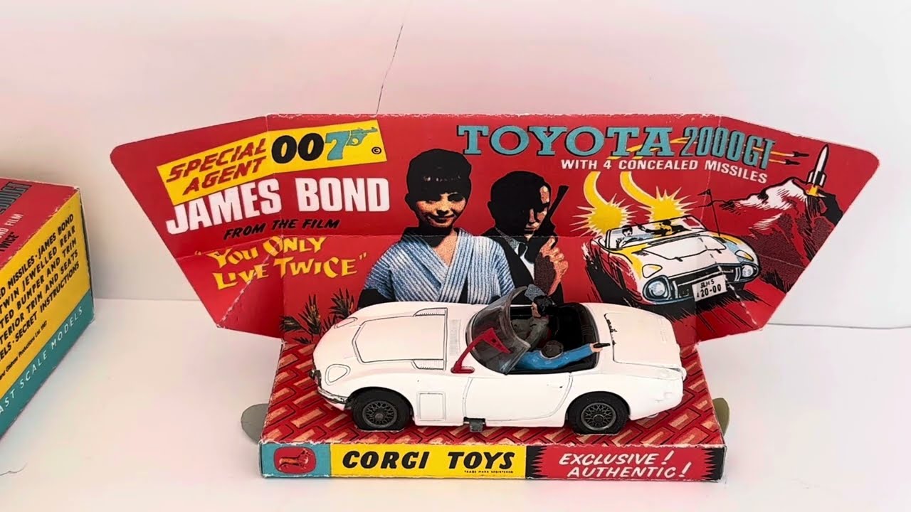 Vintage 1967 007 James Bond Toyota 2000GT Corgi Diecast Model Vehicle No. 336 - You Only Live Twice