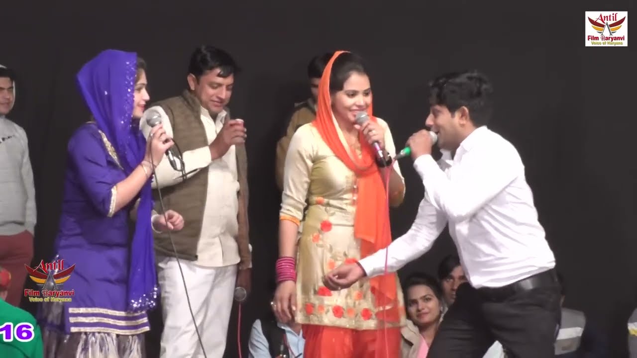 पेप्सी ने दोनो बहनो के साथ बतमीजी करी दोनो बहनो ने लाल बना दिया