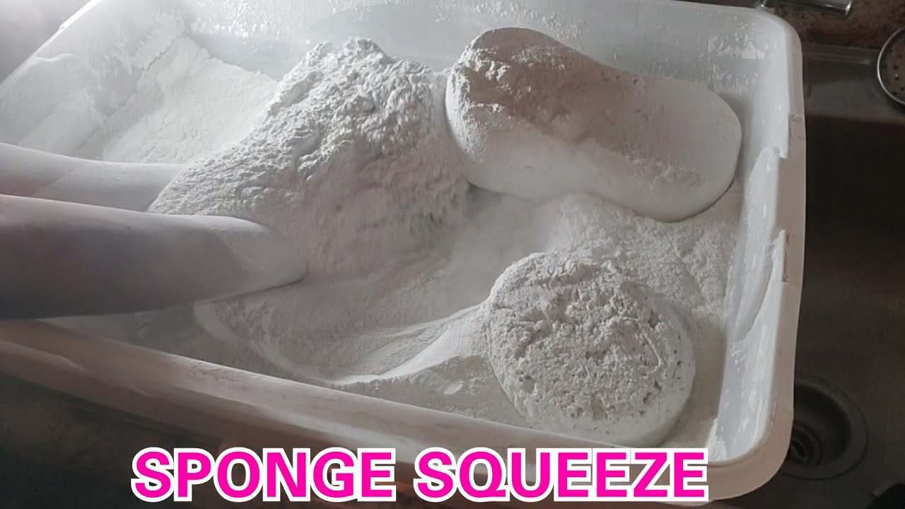 DRY POWDER PLAY AND SPONGE SQUEEZE. CALM RELAXING ASMR