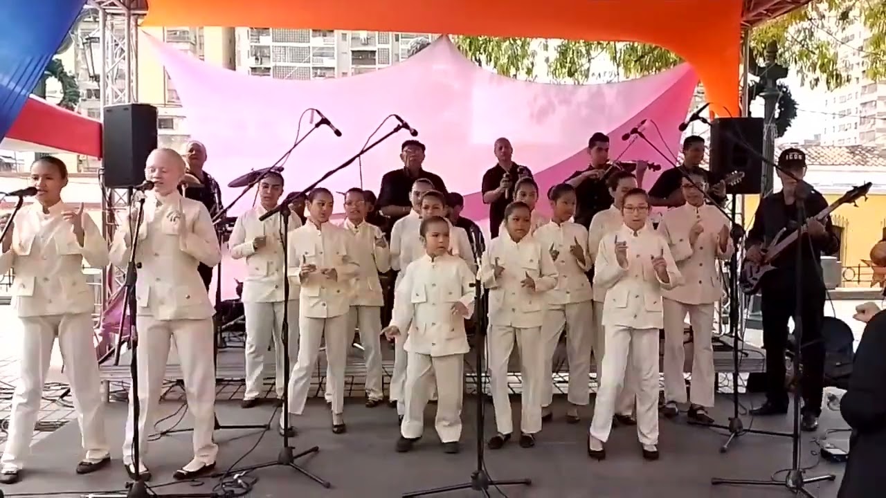 LOS TUCUSITOS POPURRI  HD 720p