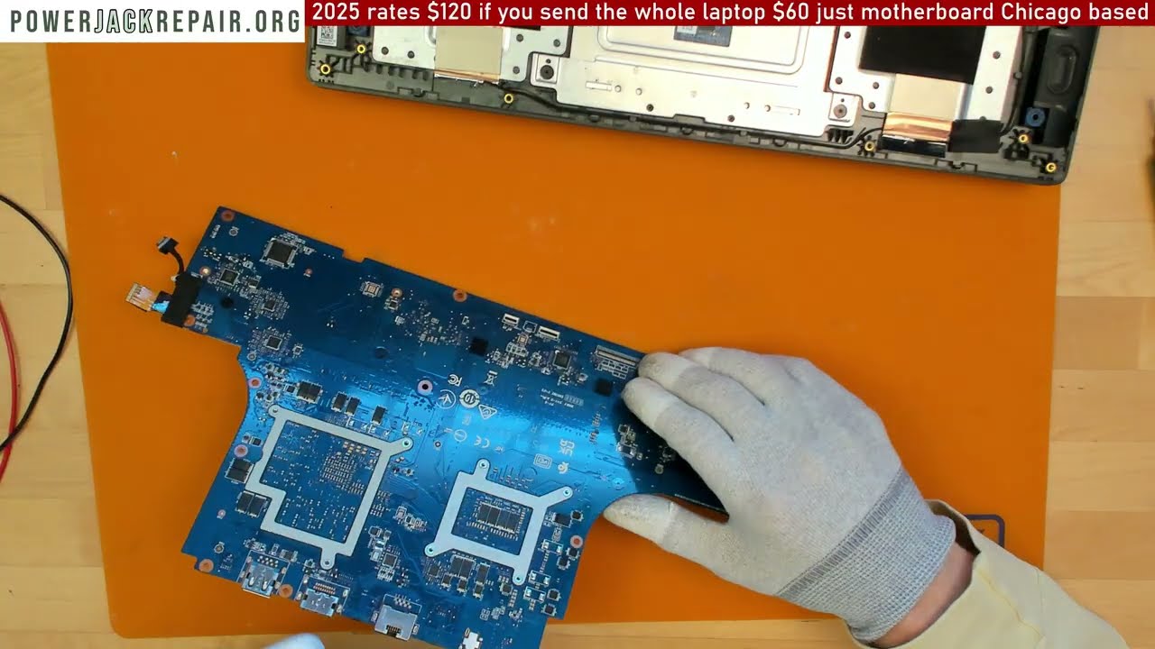 Разборка ноутбука MSI Sword 16HX B14VFKG, ремонт и разборка разъёма питания.