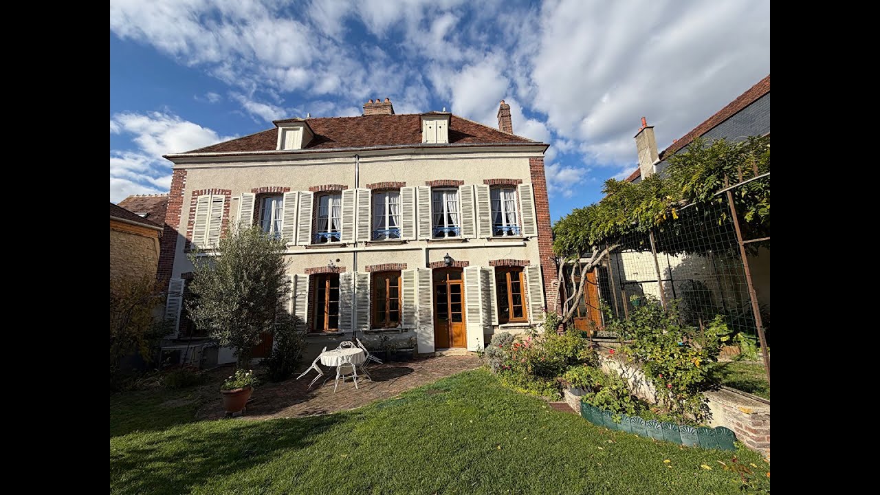 8807 - La maison du Courquillon