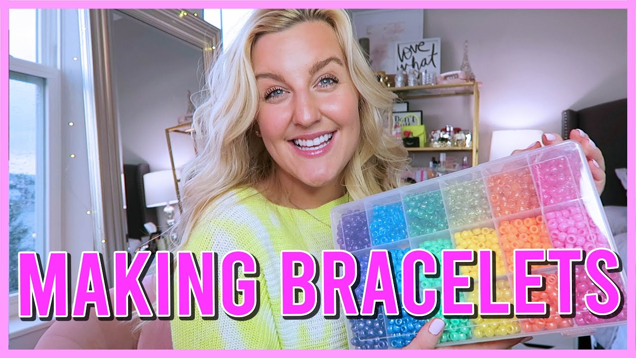 LET'S MAKE VSCO BRACELETS TOGETHER (HOW TO MAKE BEADED BRACELETS) ETSY REOPENING || Kellyprepster