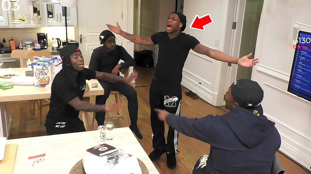Kai Cenat, Tylil, Dezz & Punga Argues About Who Had The Best Chidhood 😂!