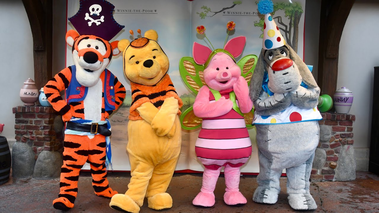 Pooh, Tigger, Eeyore & Piglet Meet & Greet in Costume at Mickey's Not-So-Scary Halloween Party 2023