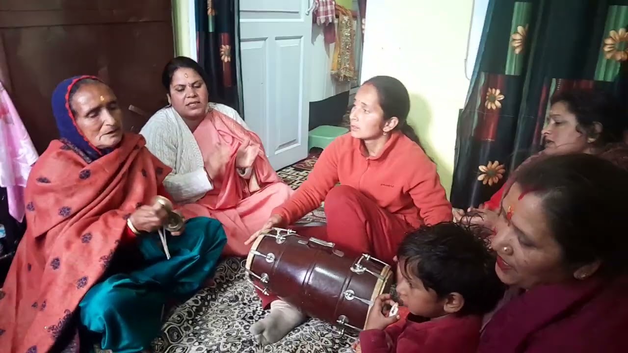 तुलसी मैया का भजन  🙏🏻🌹🙏🏻