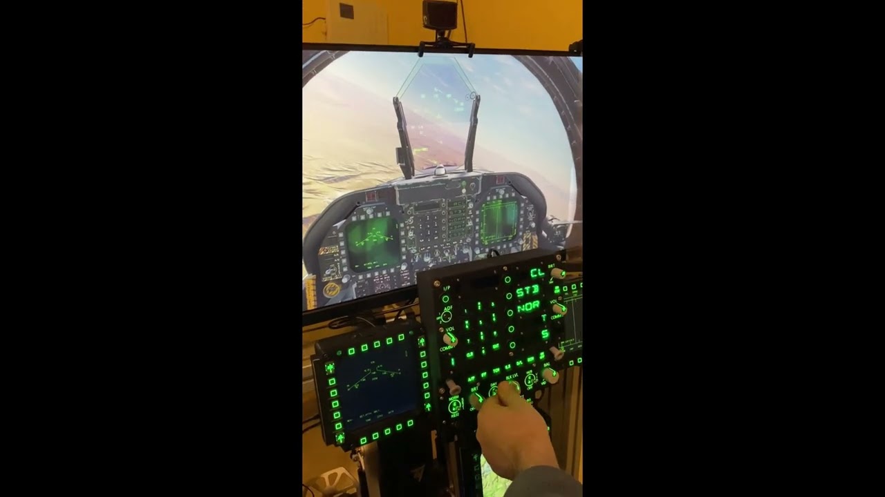 COCKPIT IN ACTION - CUBESIM UFC + MFDs