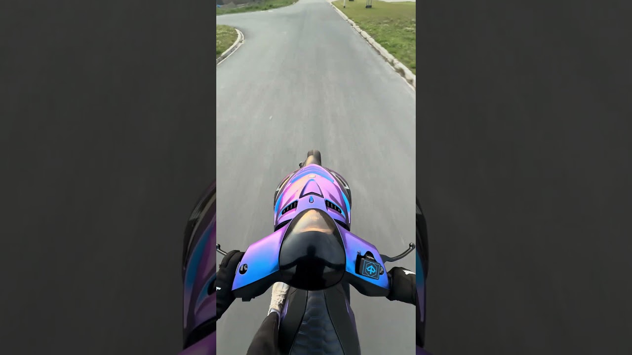 Piaggio Zip wheelie