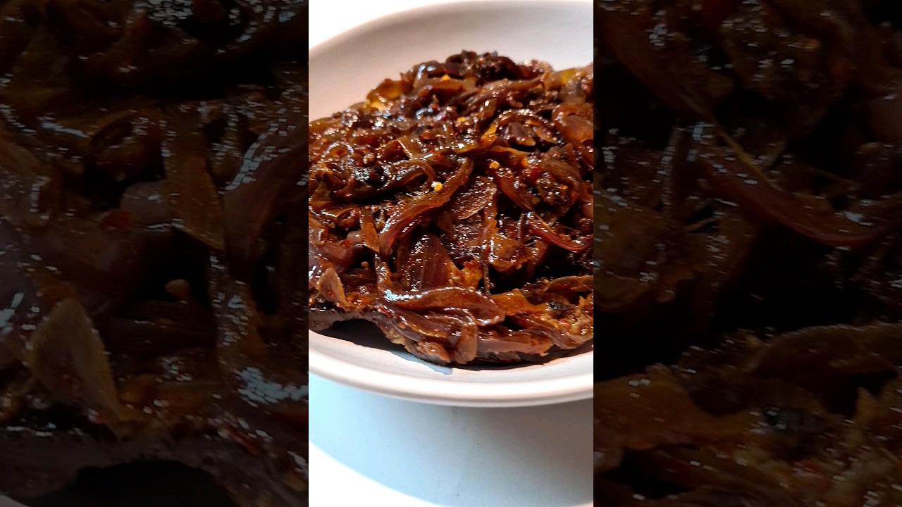Seeni sambola | caramelised onion | 