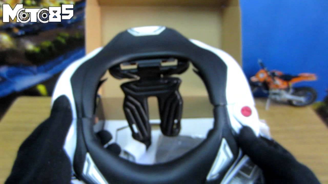 Защита шеи Leatt Brace GPX 5.5 - обзор от Moto85.ru
