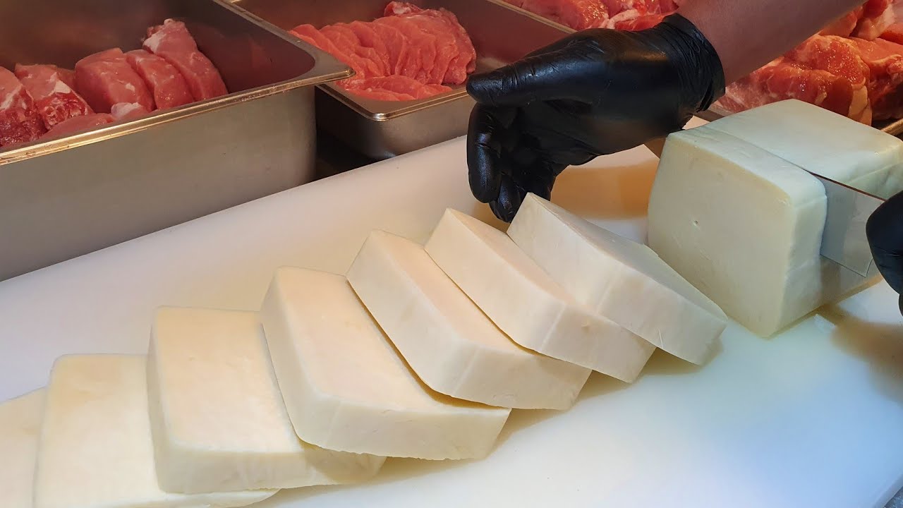 Полный моцареллы! классная сырная свиная котлета