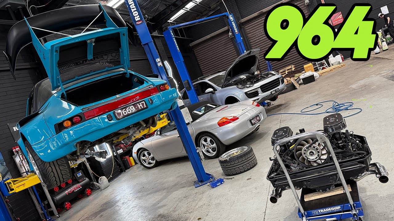 Установка двигателя Porsche 964 в Porsche 911SC | Ничего не подходит!