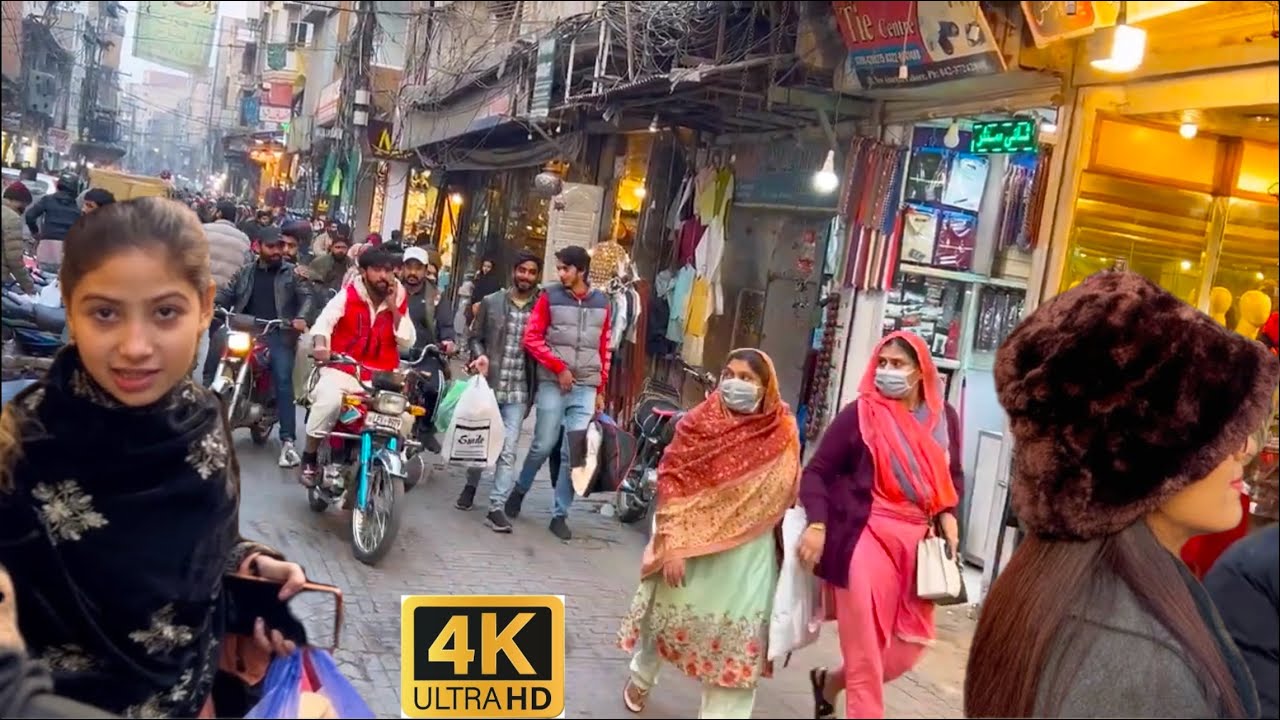 Exploring Lahore’s Charm of Winter Flavours in Busy Streets | 4K Walking Tour of Old Lahore