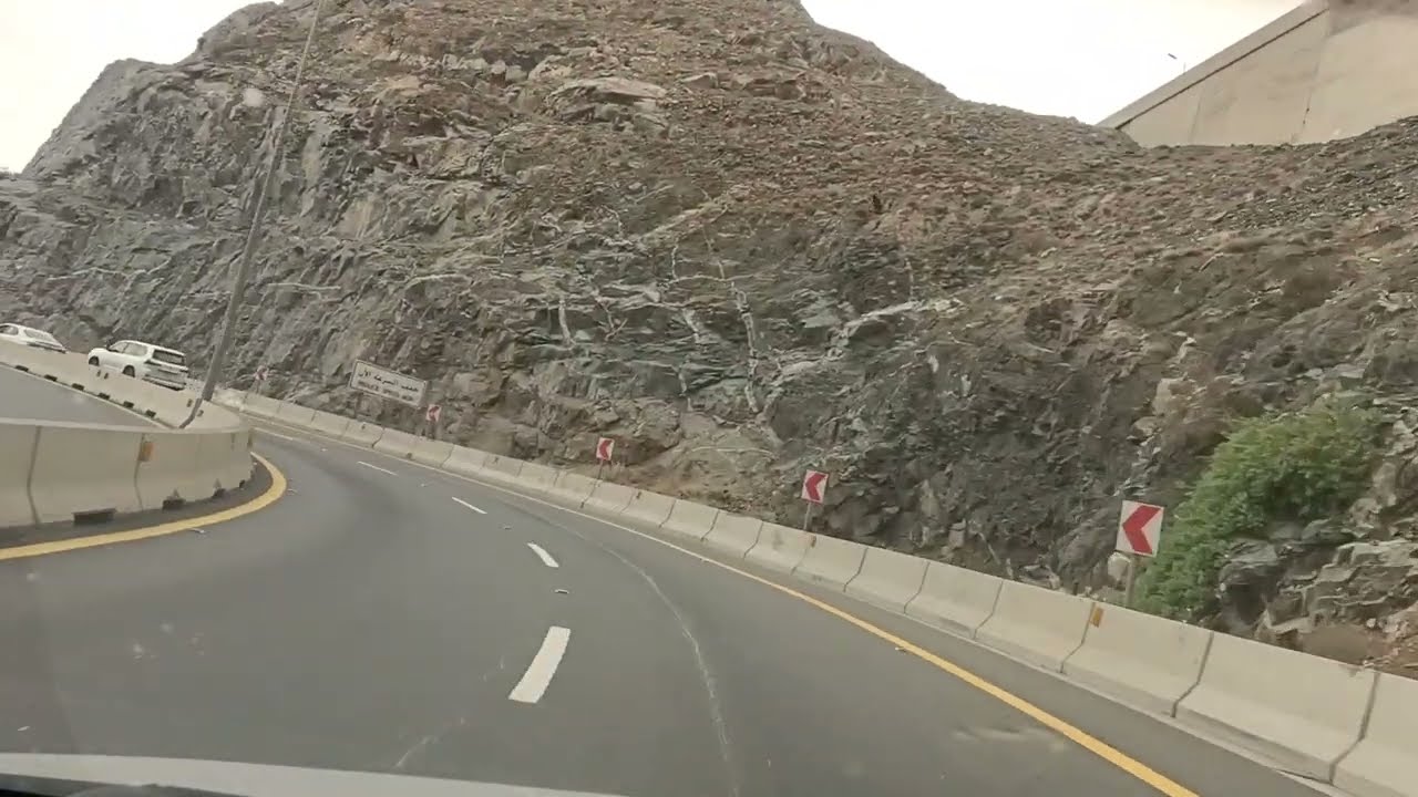 طريق الهدا الطائف- اخطر الطرق منحنيات مناظر الجبال وفوقها القرود | مناظر طبيعية 2022 Dangerous Roads