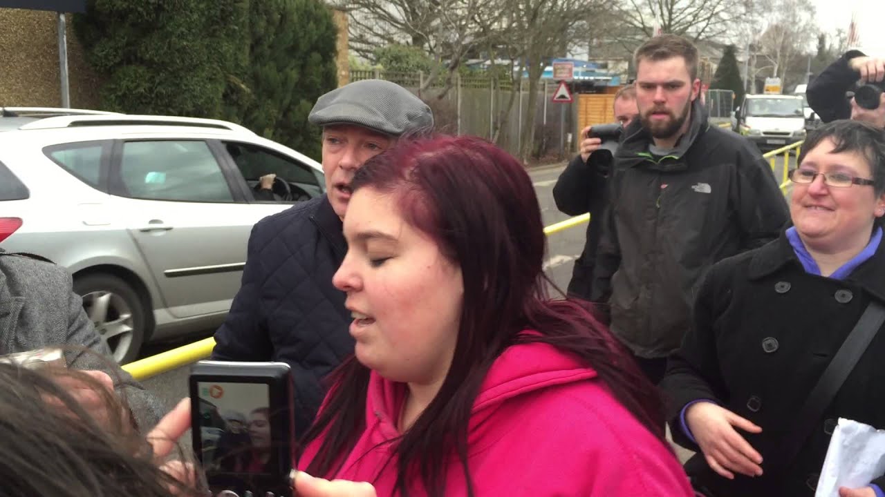 Adam (Ian Beale) Woodyatt with Fans at Elstree Studios on #EastEnders 30th Anniversary IMG 6876