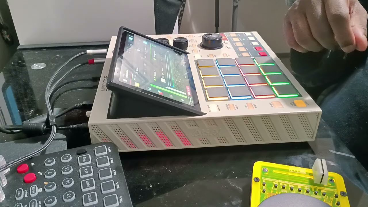 IM BACK! (With A Custom Sample Kit From The @Soulchemist)
