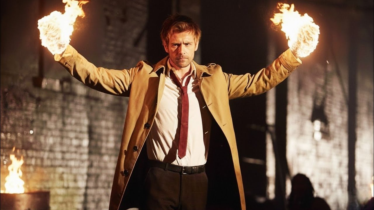 ساحر مهمته يطرد الارواح والشياطين وبيحمي العالم من كائنات الجحيم وسحرة الظلام - ملخص constantine