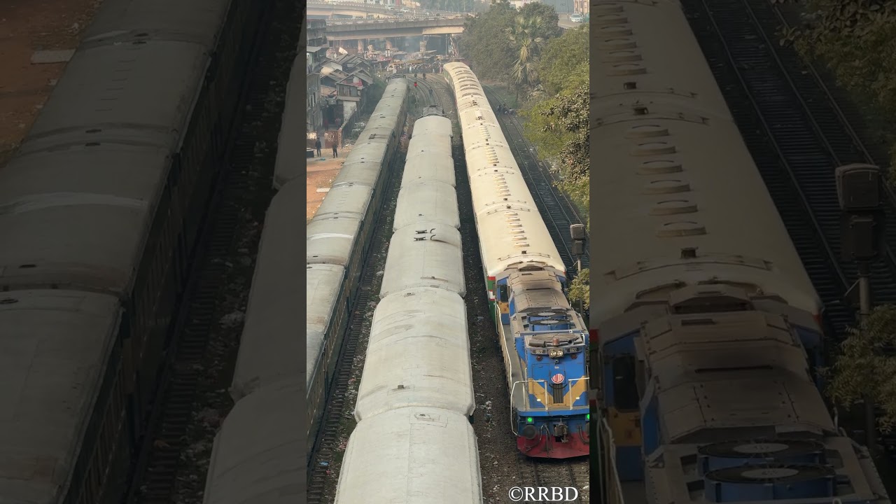 Trains ||RRBD #dhaka #bangladesh #kamalapurrailwaystation #travel #railway #railtrack #railroad