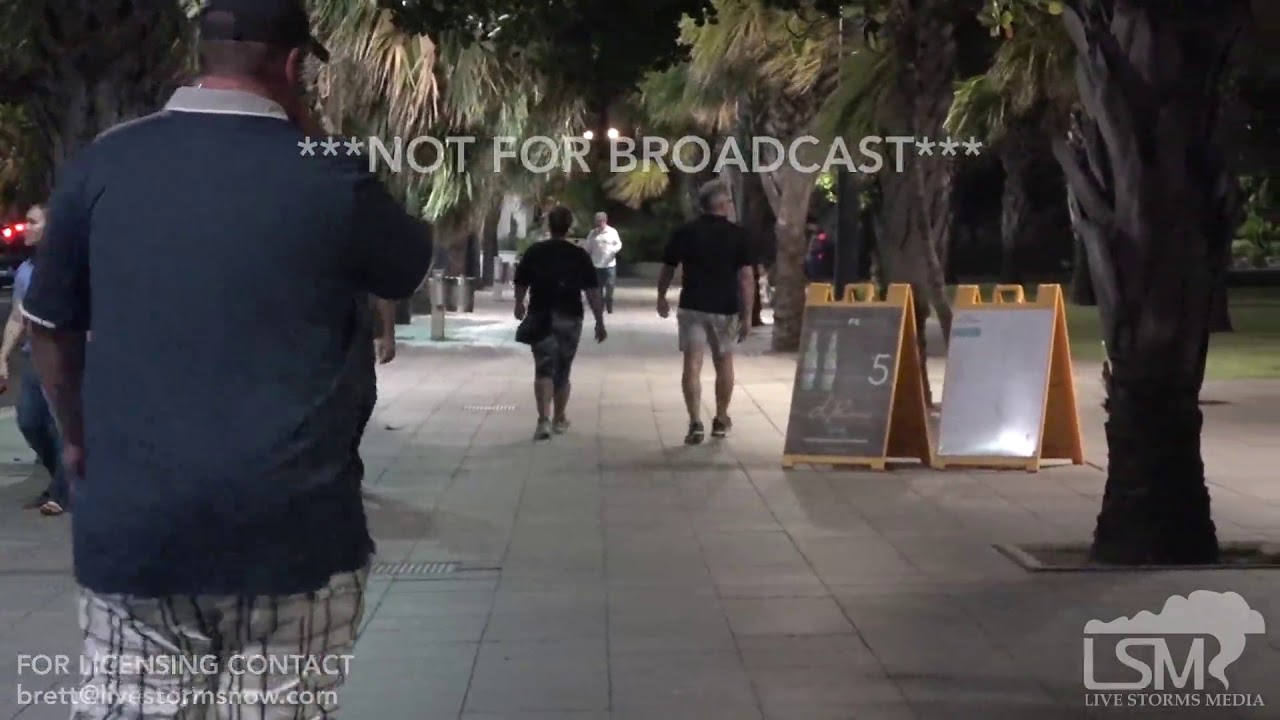 09/18/2017 - San Juan, PR - Major Hurricane Maria preparations and tourists