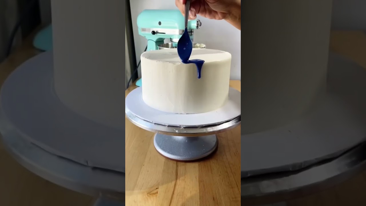 Turning a $20 grocery store Cake into a pretty birthday cake!