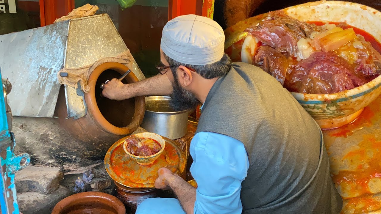 60 Years Old Siri Paye Wala | Naiki Siri Paye - Peshawari Siri Paye | Trotter | Pakistan Street Food