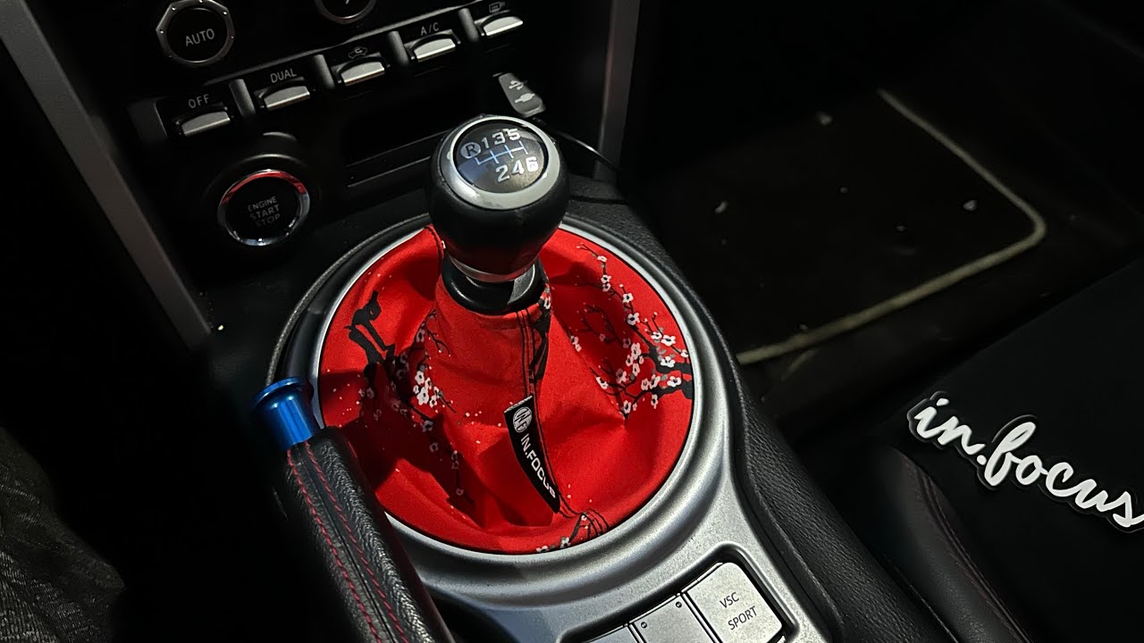Shift Boot Install / Replacement (Looks Clean!)