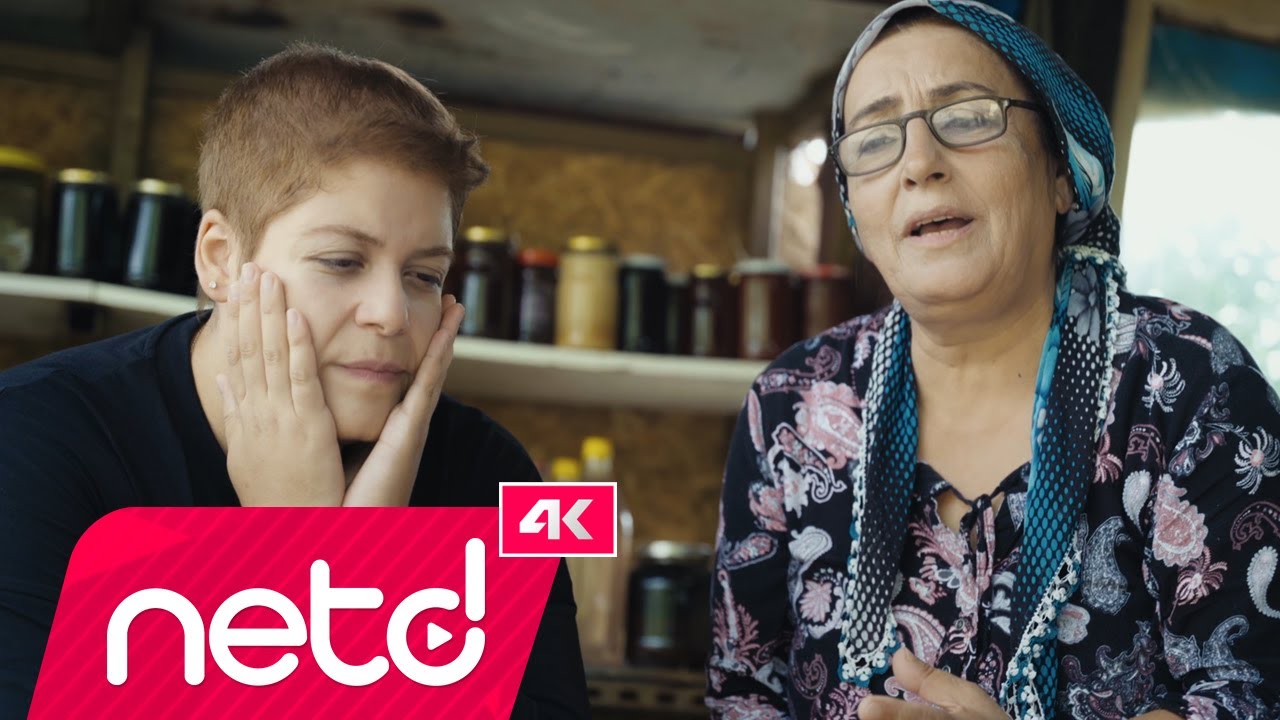 Ferah Zeydan & G&uuml;l Abla - Ne Ayaksın D&uuml;nya