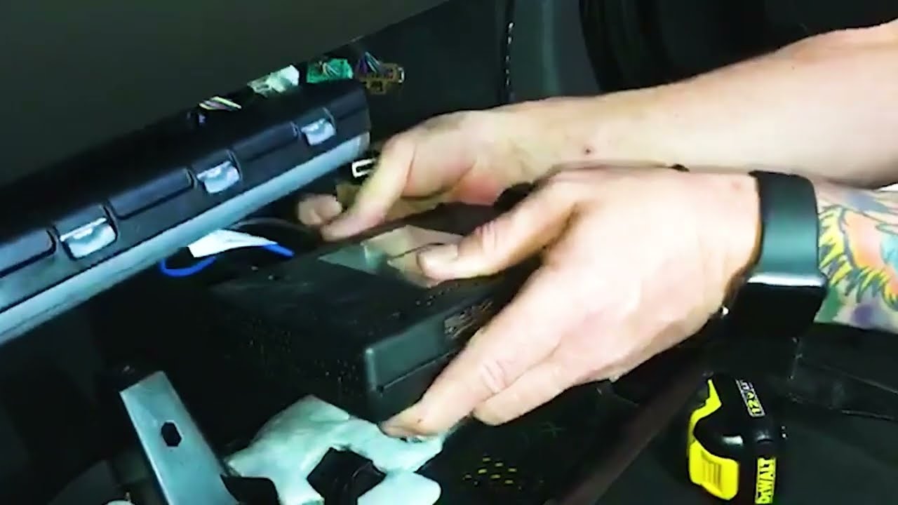 HOW TO upgrade a Cadillac ATS Navigation |  2013 - 2017 Models