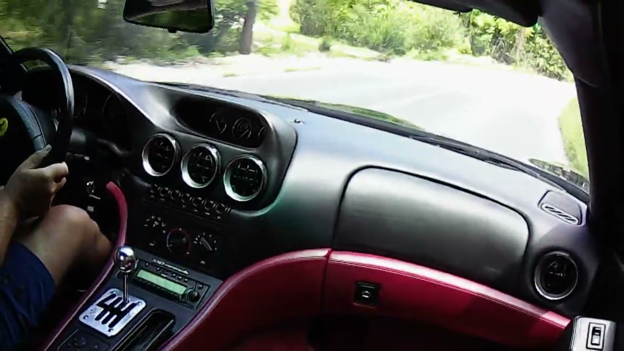 Ferrari 550 Maranello with Fabio Fiammenghi's Exhaust.