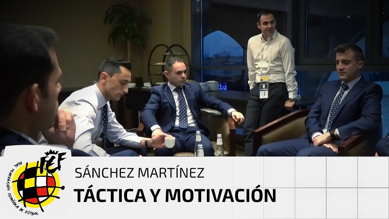 Vivimos junto al árbitro Sánchez Martínez y su equipo las charlas previas de táctica y motivación