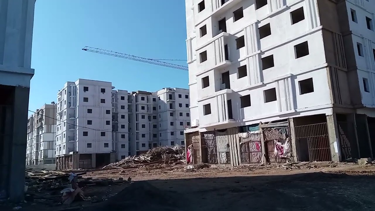 واخيرا جولة في الشطر الرابع لجنان العالية الألفة نتمناكم تكملو ليا الفيديو للاخير ايمان بنعيموش