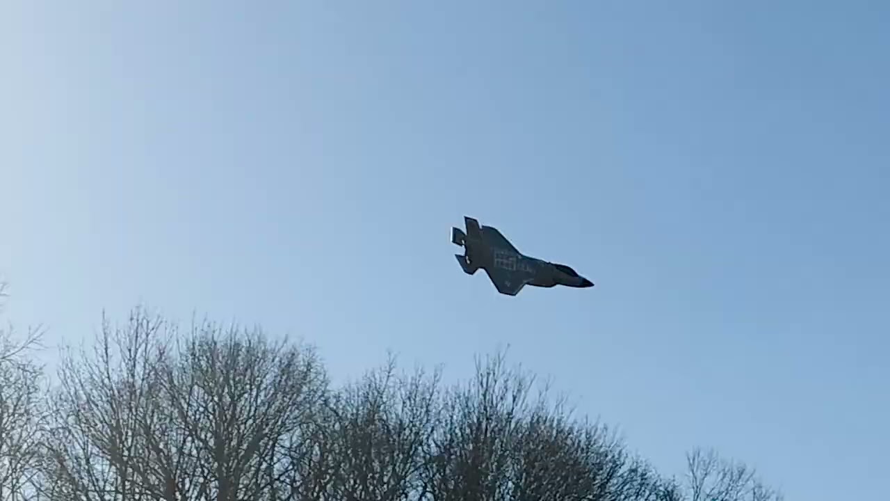 F35 In the Blue
