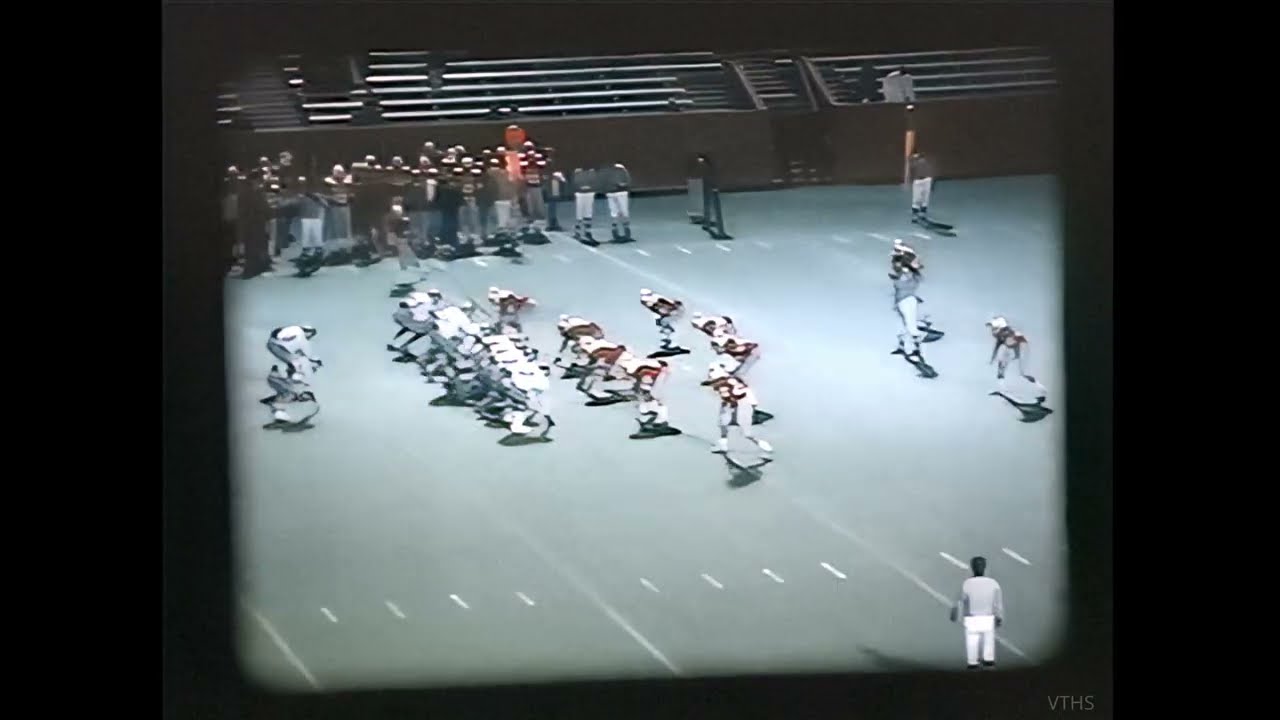 1987 Texas Playoff 1st Half: Cougars vs Roughnecks 12-32 – Raw Coaches' Film | Varsity Football