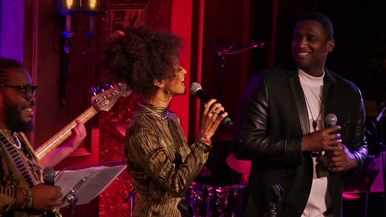 Syndee Winters sings 