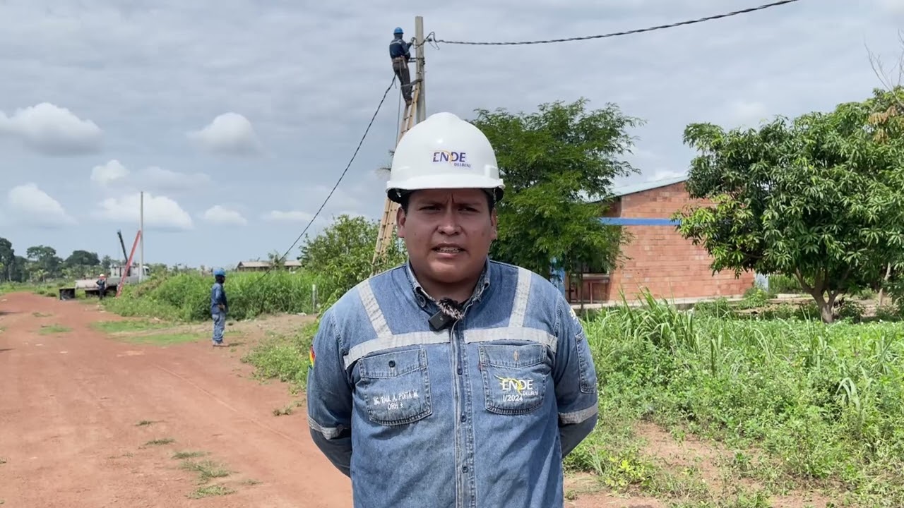 AMPLIACIÓN DE RED ELÉCTRICA EN GUAYARAMERÍN  BENEFICIA A 35 FAMILIAS 