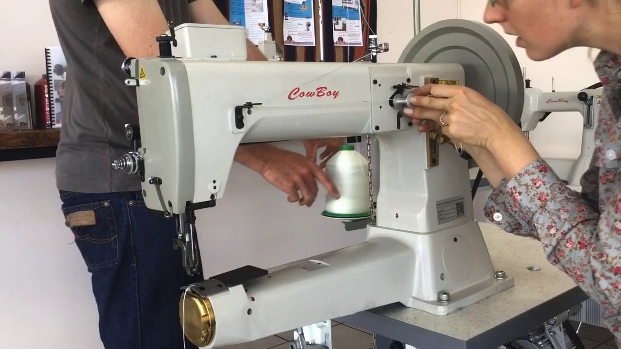 Using the bobbin winder Cowboy 4500