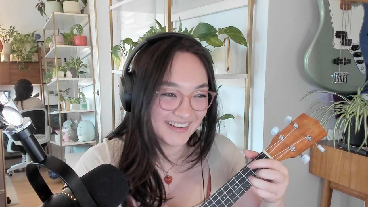 mxmtoon - how to play 