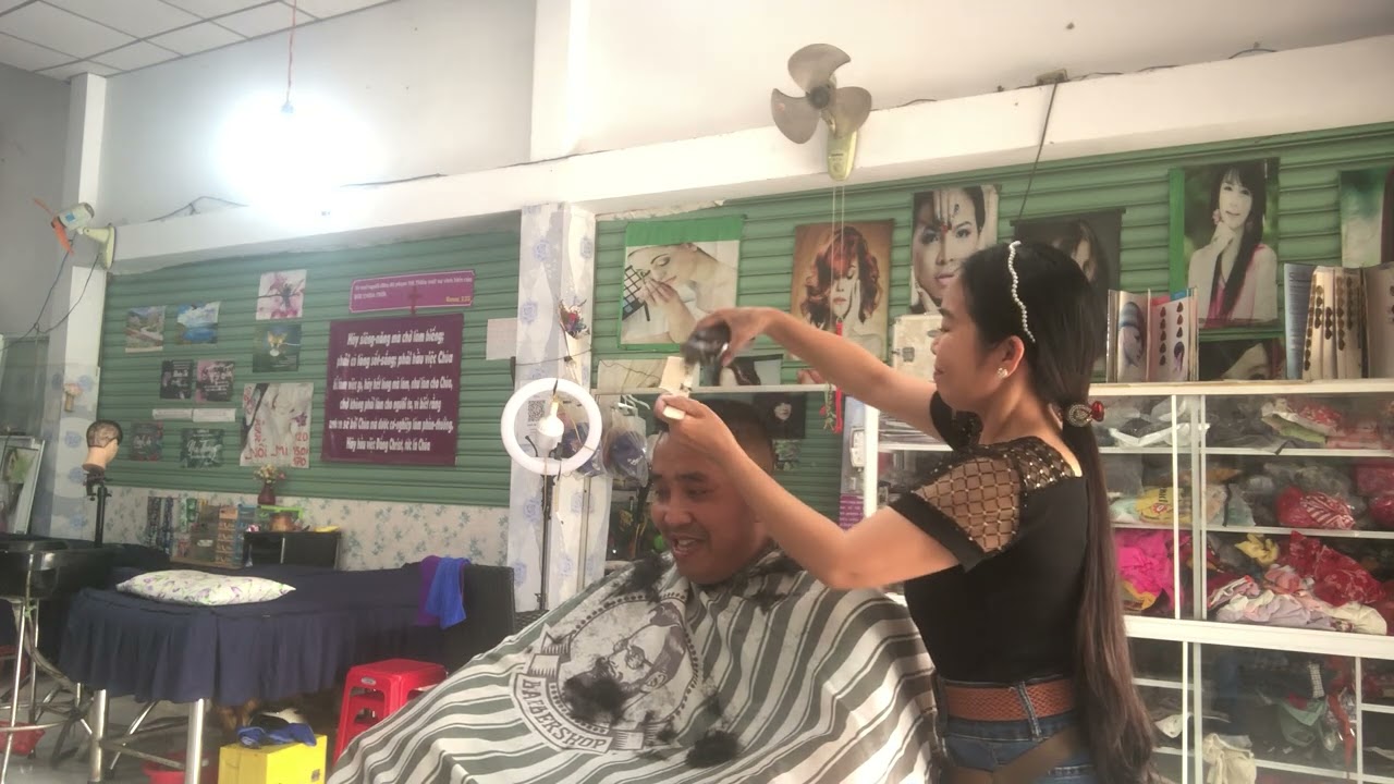 Men's hairstyle 
