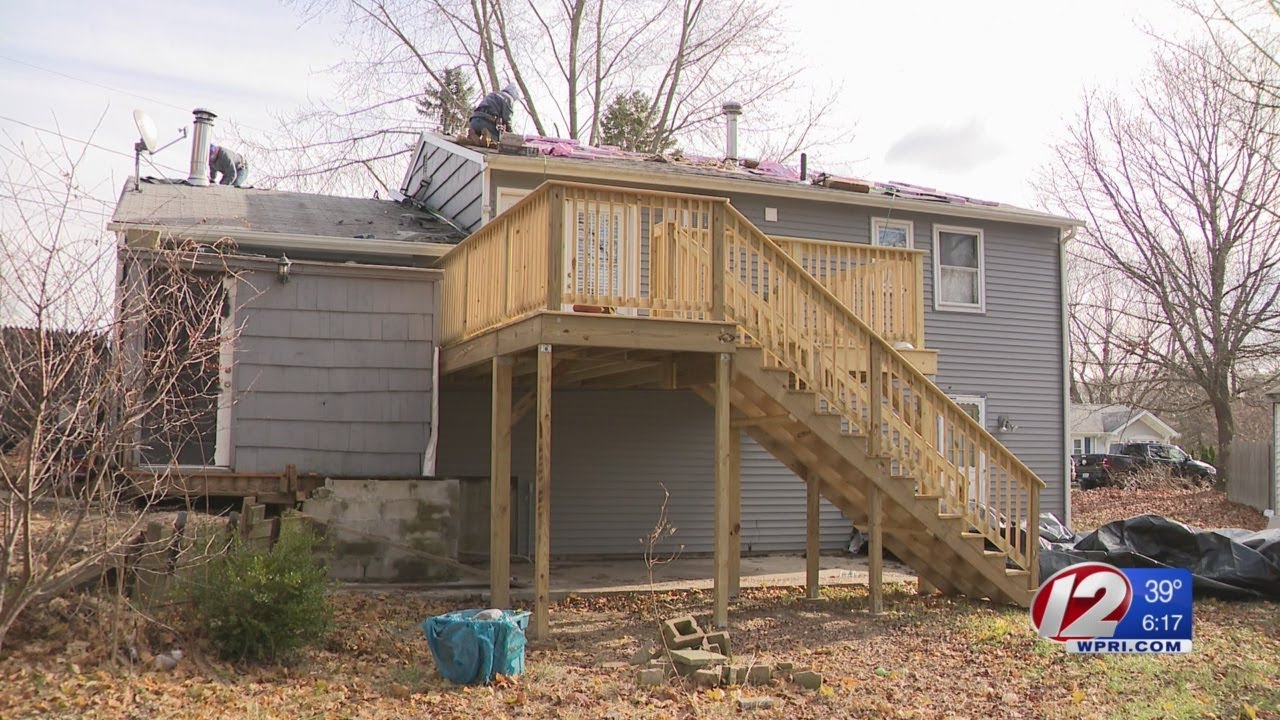 Veteran's roof replaced as recompense for her service