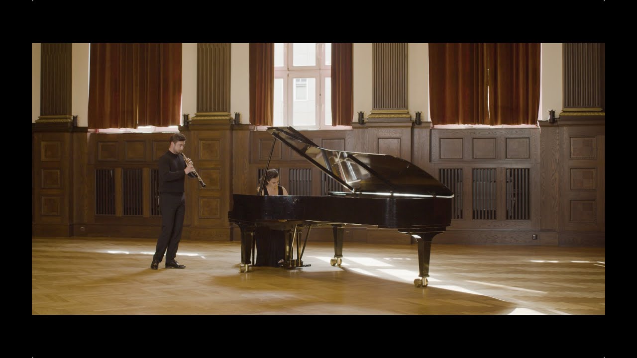 Robert Schumann | Contrasts | - Philippe Tondre & Danae Doerken  (2023)